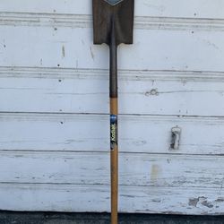 Contractors Grade Shovel