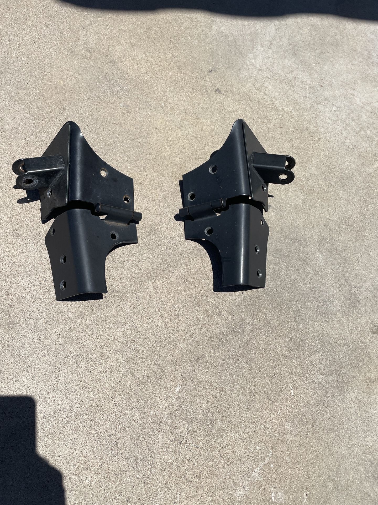 Windshield hinges TJ Wrangler