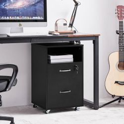 Small filing cabinet 611793