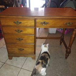 Perfect Desk For Young Adults Great Condition
