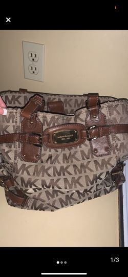 Michael kors purse