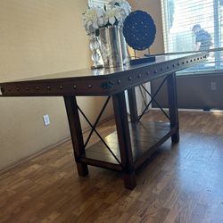 Beautiful Dining Table 