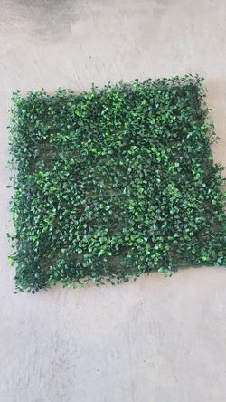 Odtory artificial grass wall panels.   20x20. 8 pcs