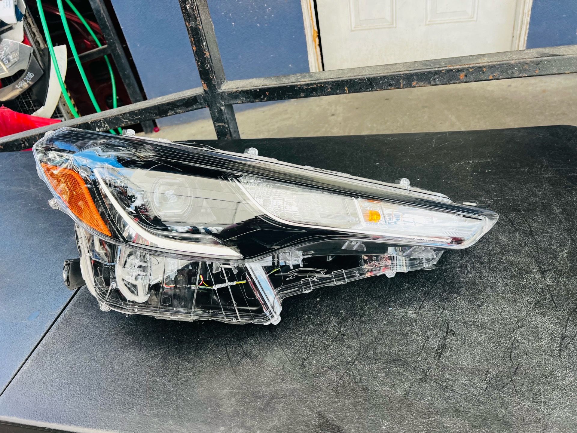 Toyota Corolla cross 2022-2023 right headlight Oem Mickey