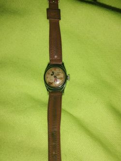 ANTIQUE MICKEY MOUSE WATCH