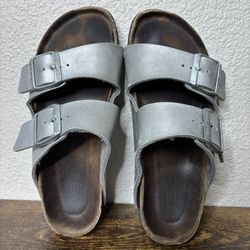 Birkenstock Women’s 37 / US 6-6.5 Arizona Birko-Flor Metallic Well Loved Sandals