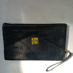 Large Clutch Wallet (Black) $2.00