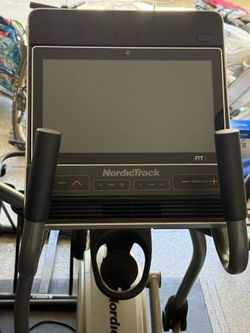 Nordic track Commercial 14.9 Elliptical
