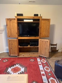 Rustic Style Wooden Entertainment Center