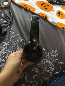 Beats (THESE ARE WIRED)