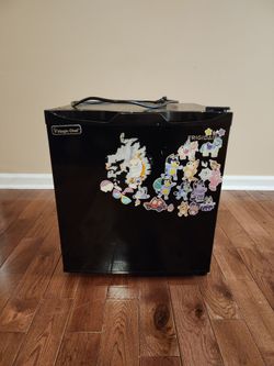Magic Cheff Mini Fridge