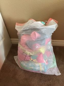 Full bag of summer 2t clothing