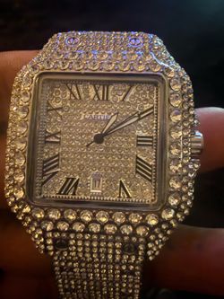 Bustdown Cartier