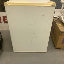Mini Refrigerator 