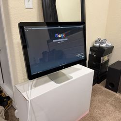 Apple Thunderbolt Display 27” Widescreen 