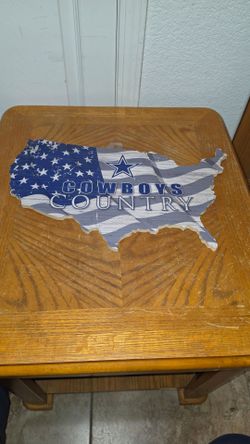 NFL DALLAS COWBOYS USA SHAPE FLAG CUTOUT WOODEN
