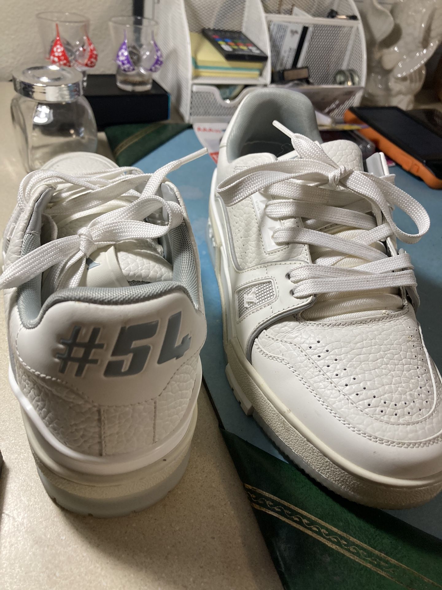 Louis Vuitton #5L White Sneakers Are