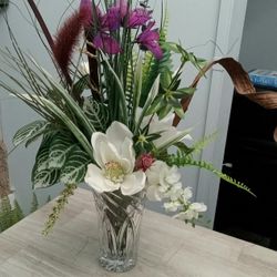 Beautiful Artificial Floral Arrangement