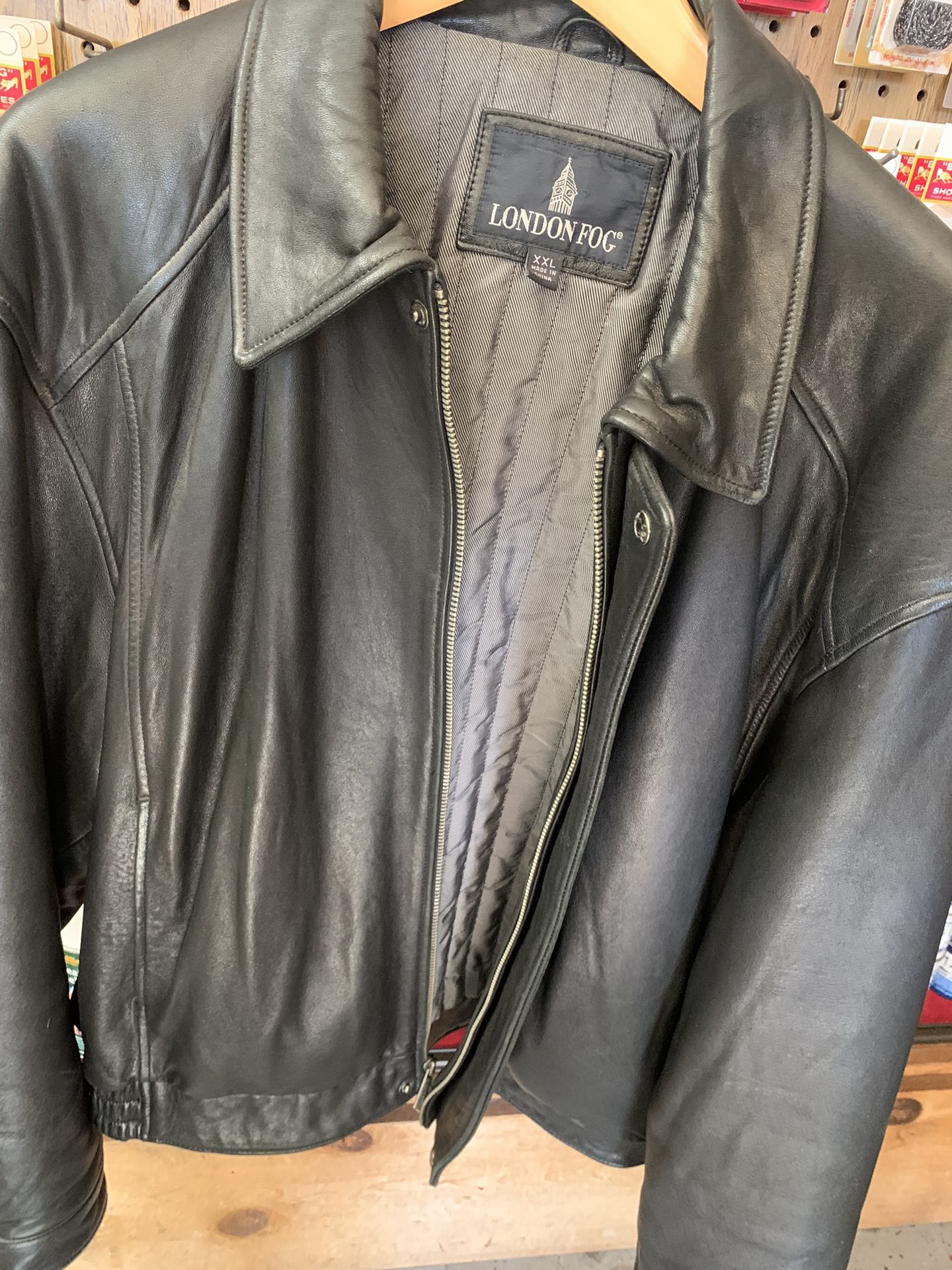 Men’s Black Leather Insulated Jacket,  XL