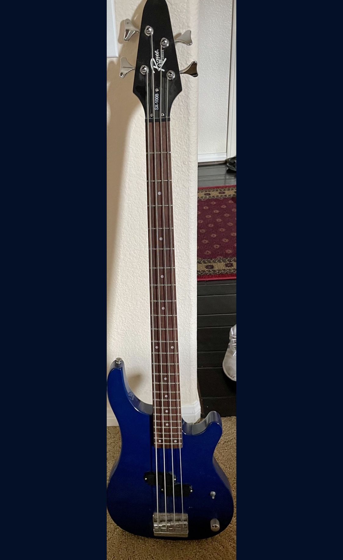 Rogue Series 2 Bass Guitar - SX-100b