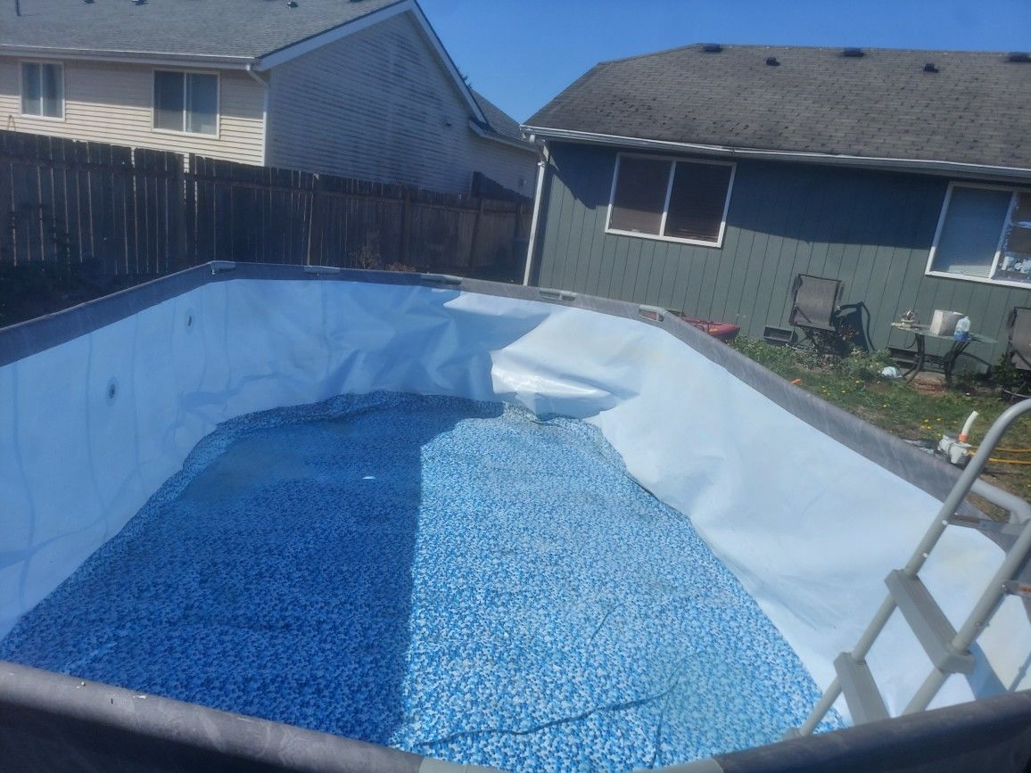 Pool Length 17 Feet Width 12 Feet