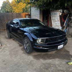 2006 ford mustang for parts
