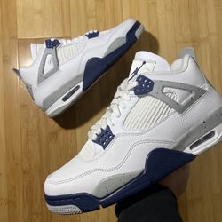 Air Jordan 4 Midnight Navy