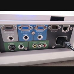 Epson Projector Multimedia Gaming, Movies , Presentations