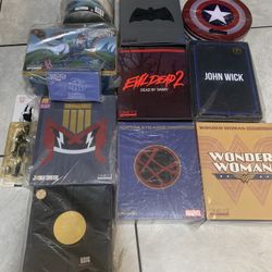 Mezco One 12 Lot Wonder Woman/batman/captain America and More!!