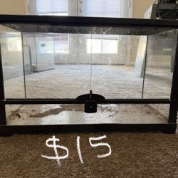 tank enclosure terrarium 