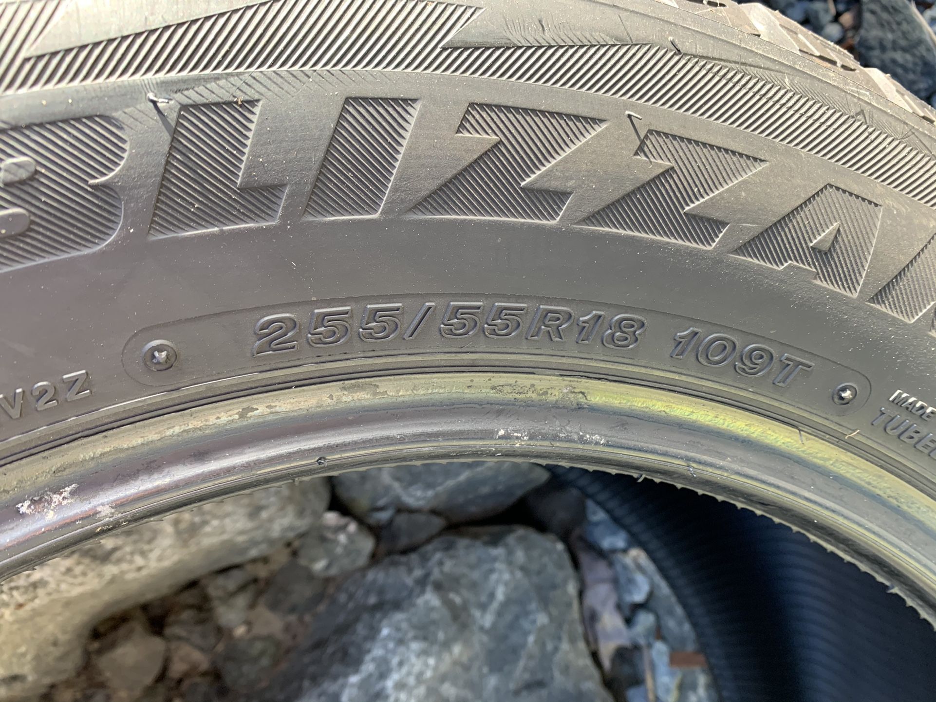 Blizzak 255 55/R18 Snow Tires Fit AcuraMDX