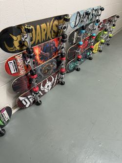 Street skateboard cruiser longboard and parts