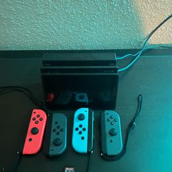 Nintendo Switch 