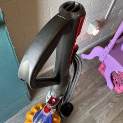 Dyson Vacuum Works!  