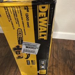 Chainsaw Dewalt 