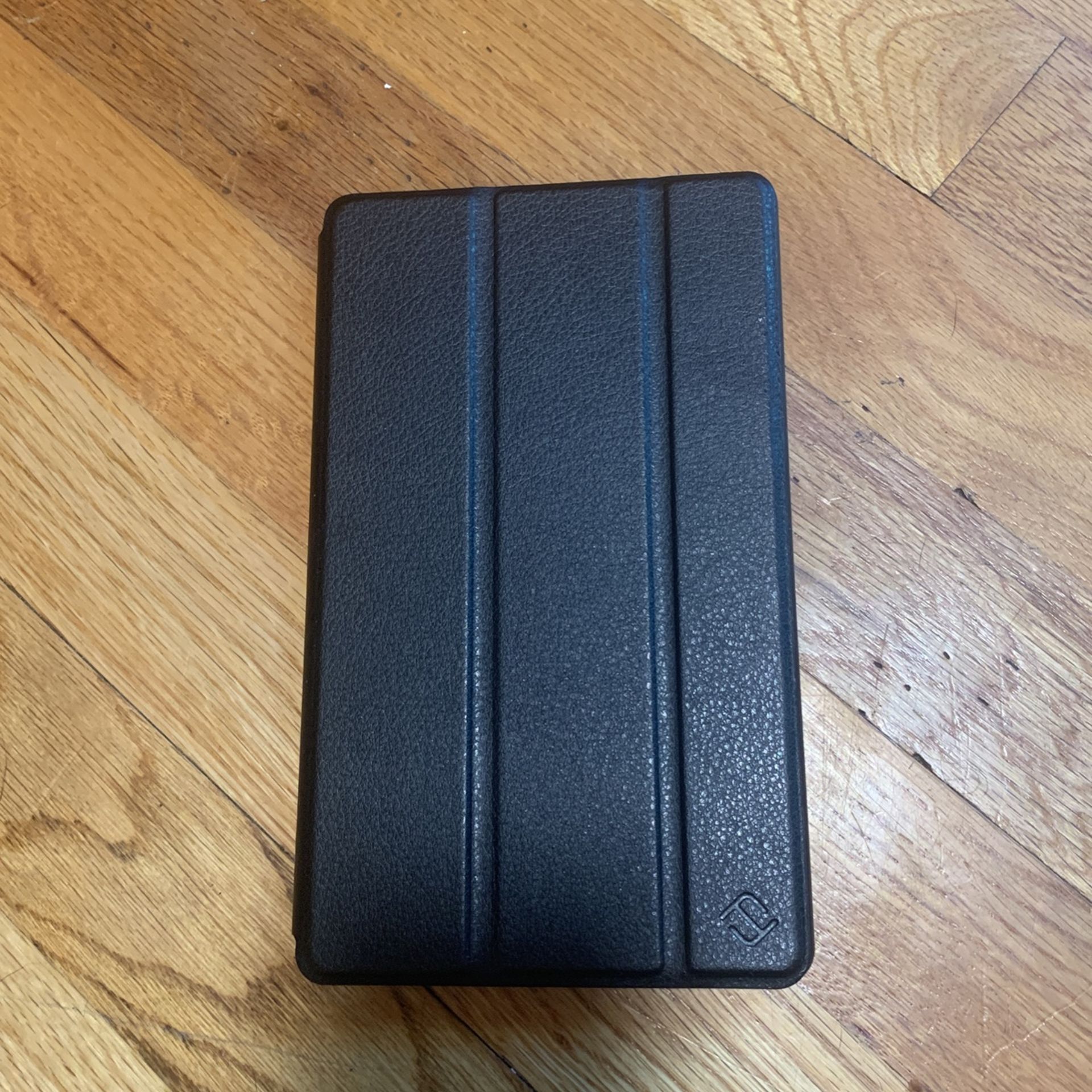 Open Boxes Kindle Fire Seven With Foldable Case
