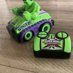 Marvel Super Hero Adventures Hulk Tank 2.4 GHZ RC Vehicle
