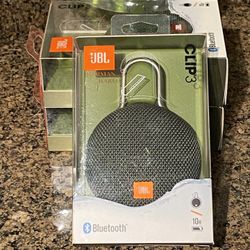 JBL Clip3 Bluetooth Speaker