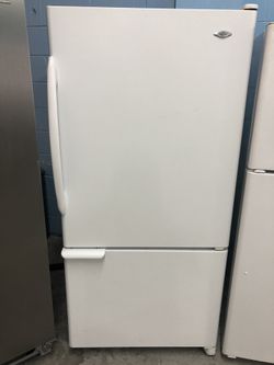 22 Cubic Foot White Bottom Freezer Refrigerator