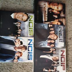NCIS Dvd Collection, Seasons 1, 2, 3, 4, and 5