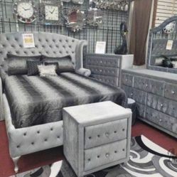 Grey~Black King Bedroom Set

is Available ~ Dresser/Night Stand/Mirror 