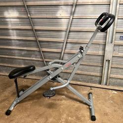 Sunny Health Home Squat Machine 