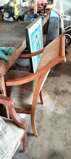 Selling wood chairs