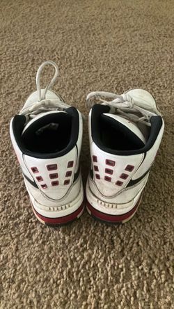 Size 6 Jordan’s girls