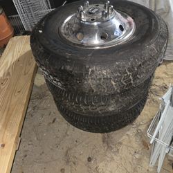 Set 8 Lug  Ford Dully  Rims And  New Tires 