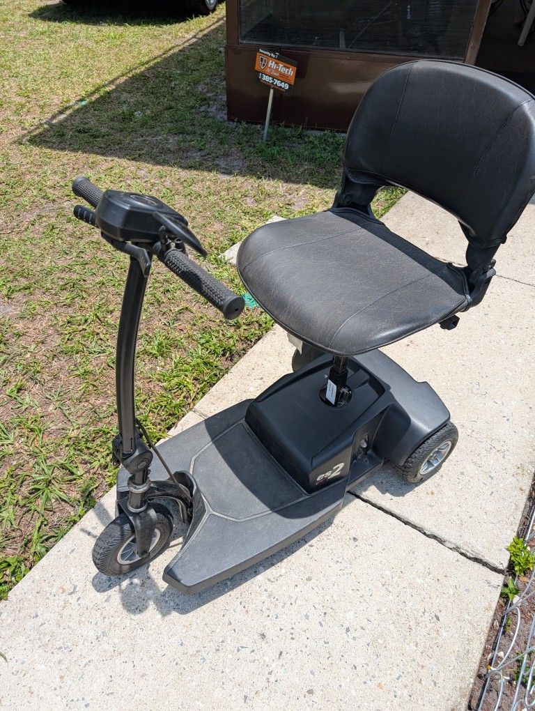 ES 2 GoGo Scooter