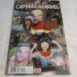 The Mighty Captain Marvel #2 - Marvel Comic