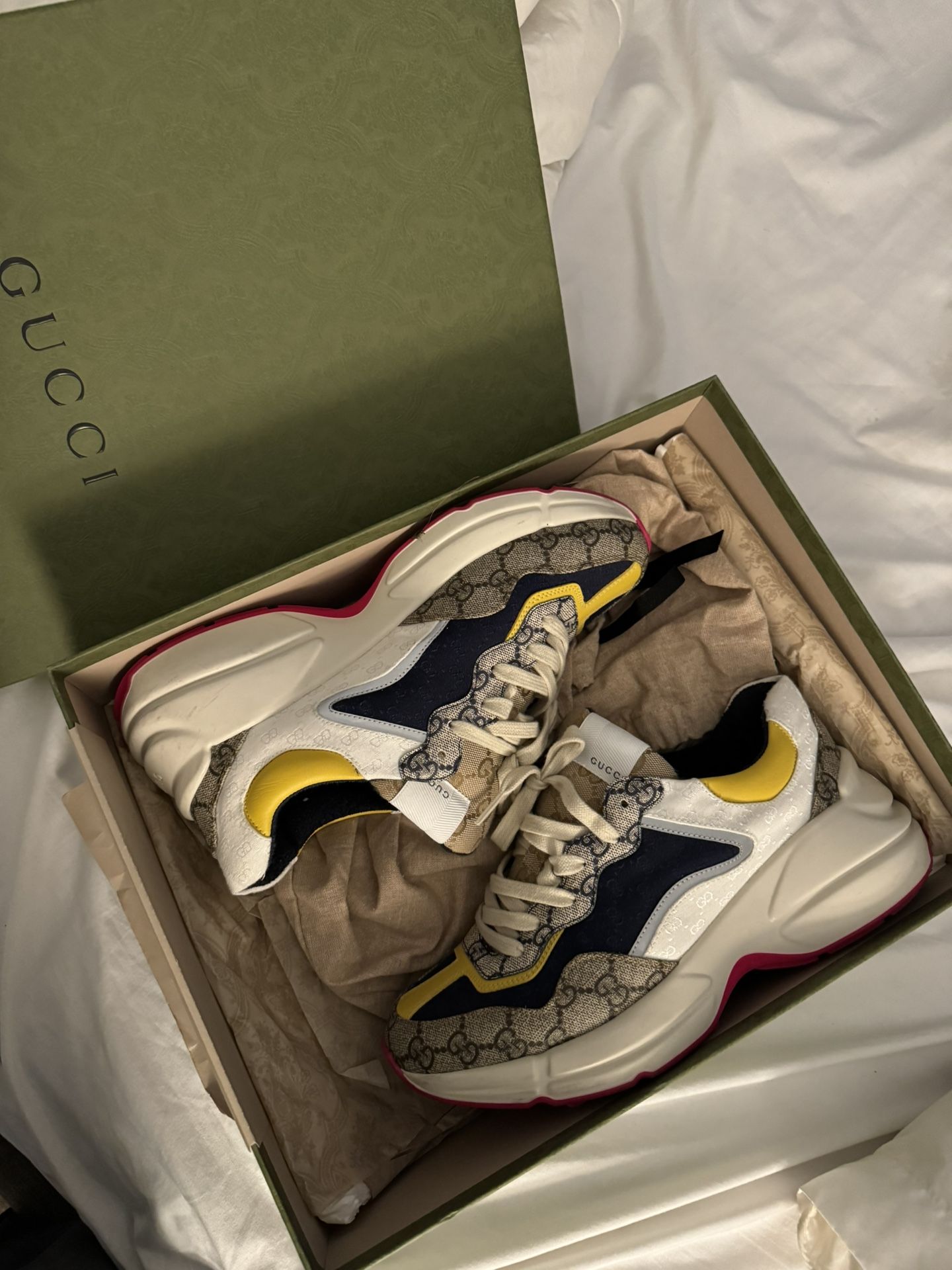 Gucci sneakers
