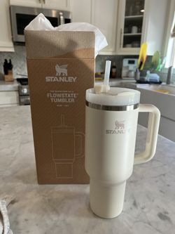 Brand New Cream Stanley 40 Oz