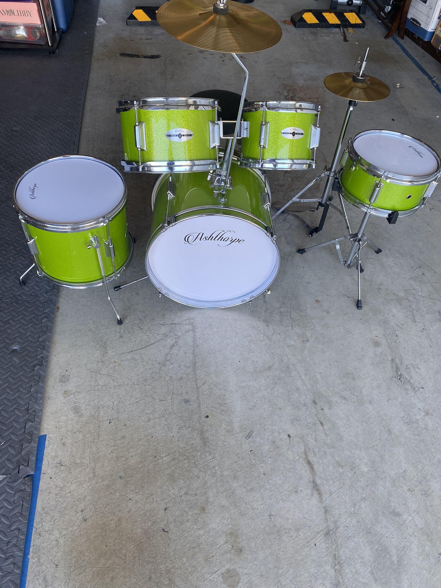 Ashthorpe  5 Piece Drum Set Beginners